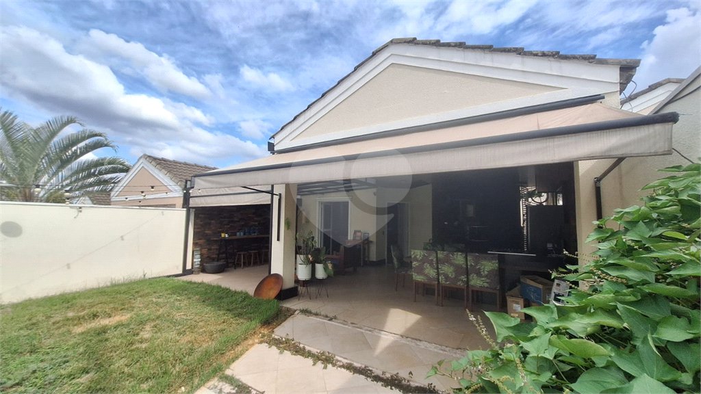Casa à venda com 3 quartos, sendo 1 suíte,  no condomínio Villa Bella, Sorocaba - SP