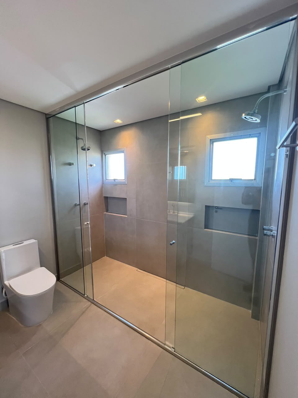 Cobertura à venda com 4 quartos, sendo 1 suíte, em Paraisópolis, São Paulo - SP