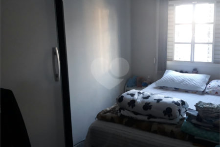 Sobrado à venda com 3 quartos em Parada Inglesa, São Paulo, SP