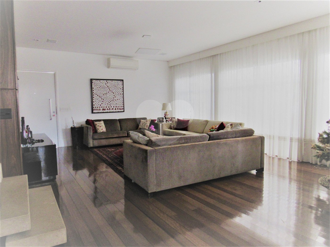 Casa à venda com 4 suítes no condomínio Dolce Villa, São Paulo - SP