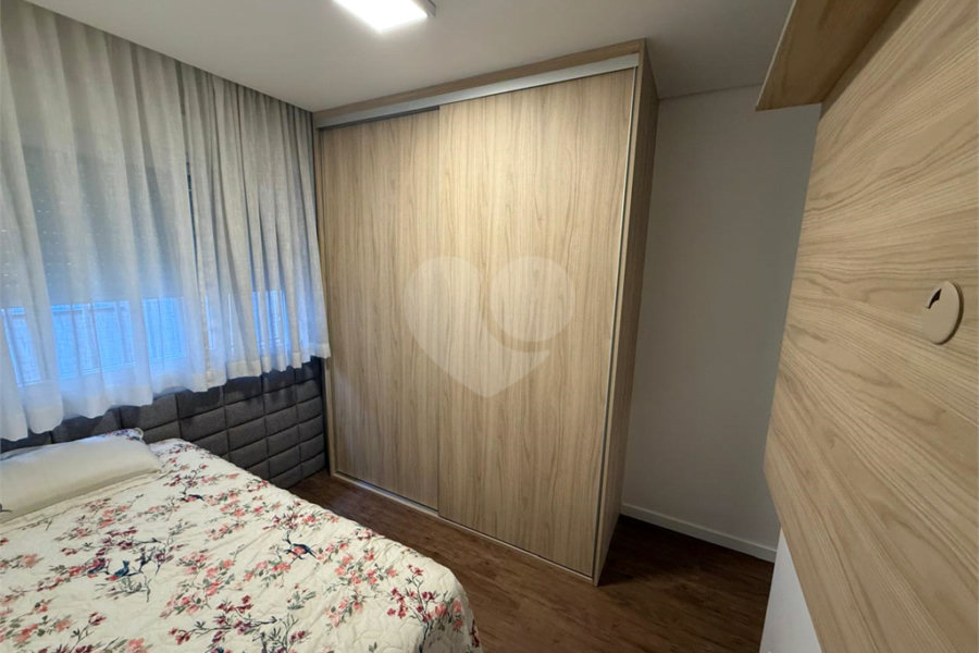 Sobrado à venda com 5 quartos, sendo 3 suítes, em Jardim França, São Paulo, SP