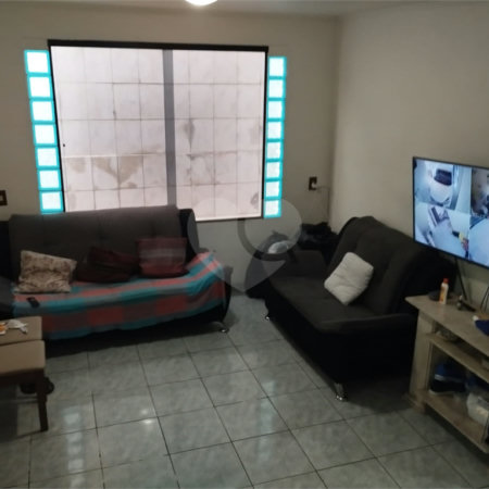 Casa à venda com 3 quartos, sendo 1 suíte, em Vila São João, Guarulhos, SP