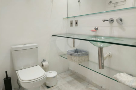 Apartamento à venda com 2 quartos, sendo 1 suíte, em Jardim das Acácias, São Paulo, SP