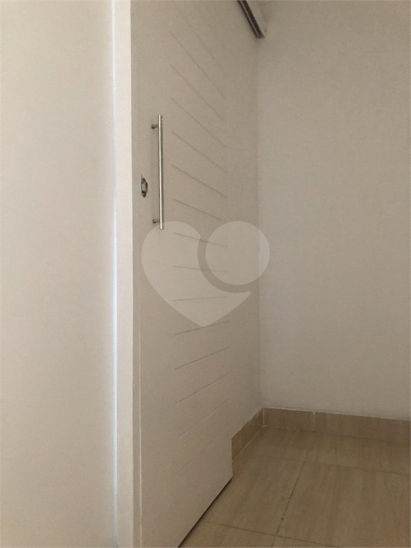 Sobrado à venda com 3 suítes em Parada Inglesa, São Paulo, SP