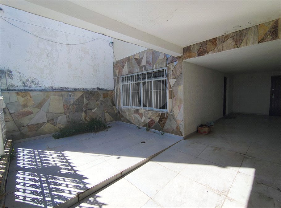 Casa à venda com 3 quartos, sendo 1 suíte, em Vila Vianelo, Jundiaí, SP