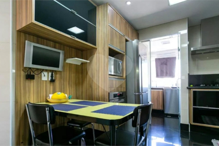 Apartamento à venda com 3 suítes em Santana, São Paulo, SP