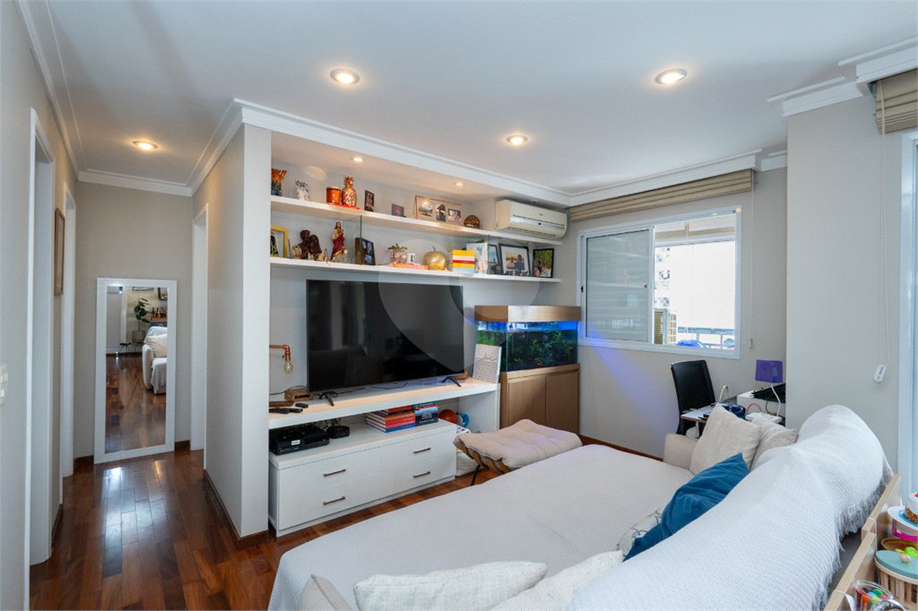 Apartamento à venda com 2 quartos, sendo 1 suíte, em Brooklin, São Paulo, SP