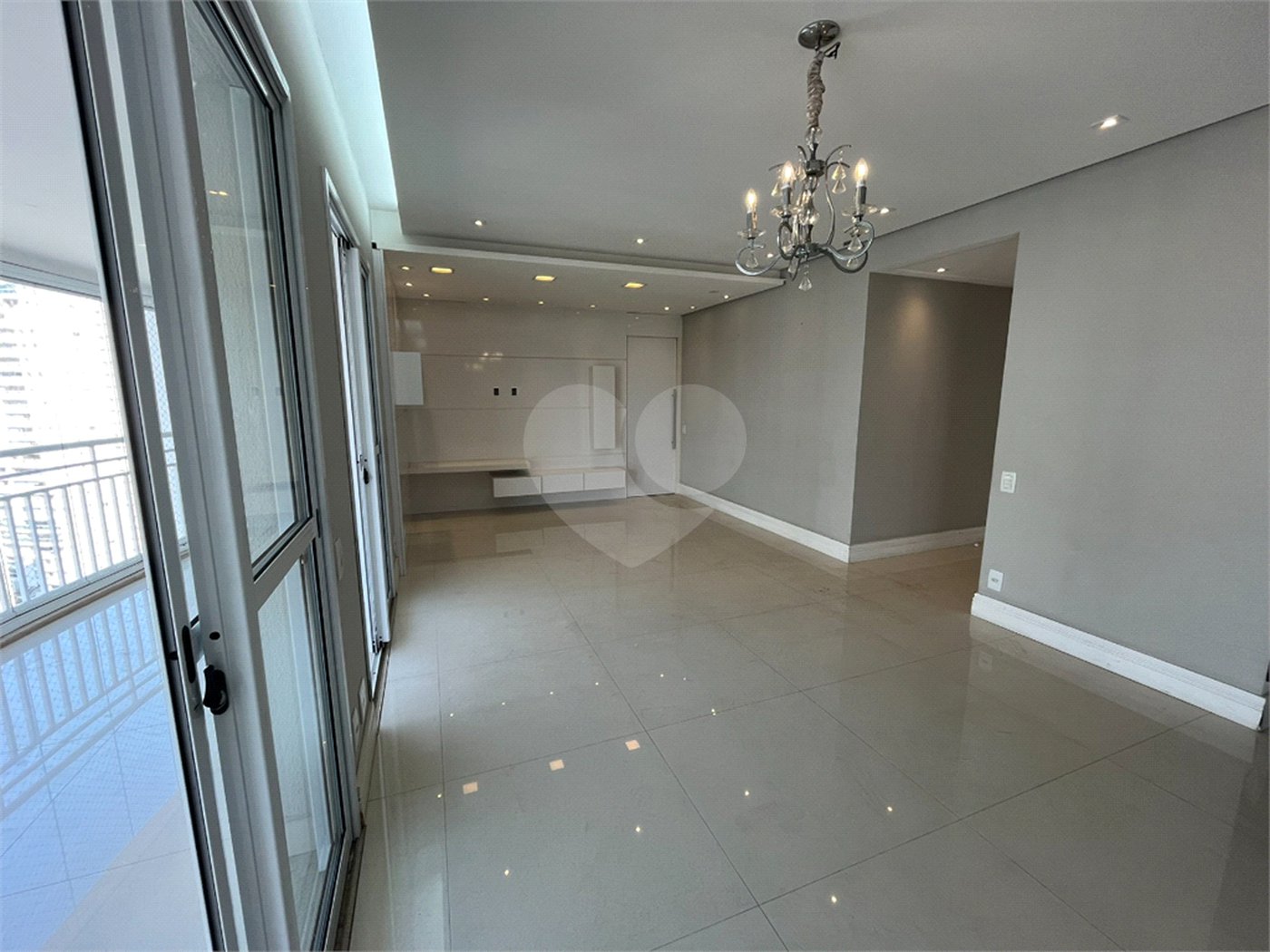 Apartamento à venda com 3 suítes em Mooca, São Paulo, SP