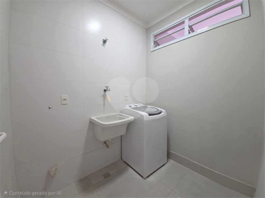 Casa à venda com 2 quartos, sendo 1 suíte, no condomínio Horto Florestal II, Sorocaba - SP