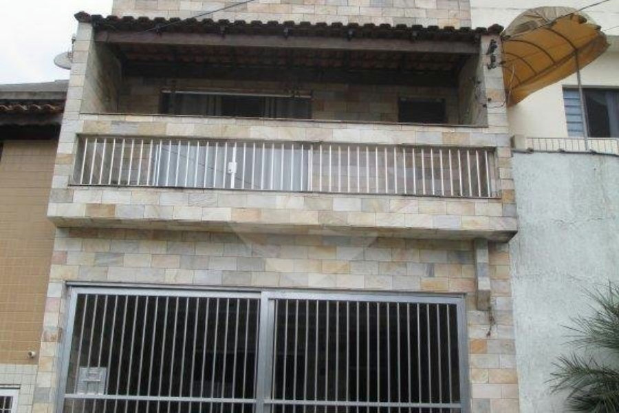 Sobrado à venda com 3 quartos, sendo 1 suíte, no Brasilândia, São Paulo, SP