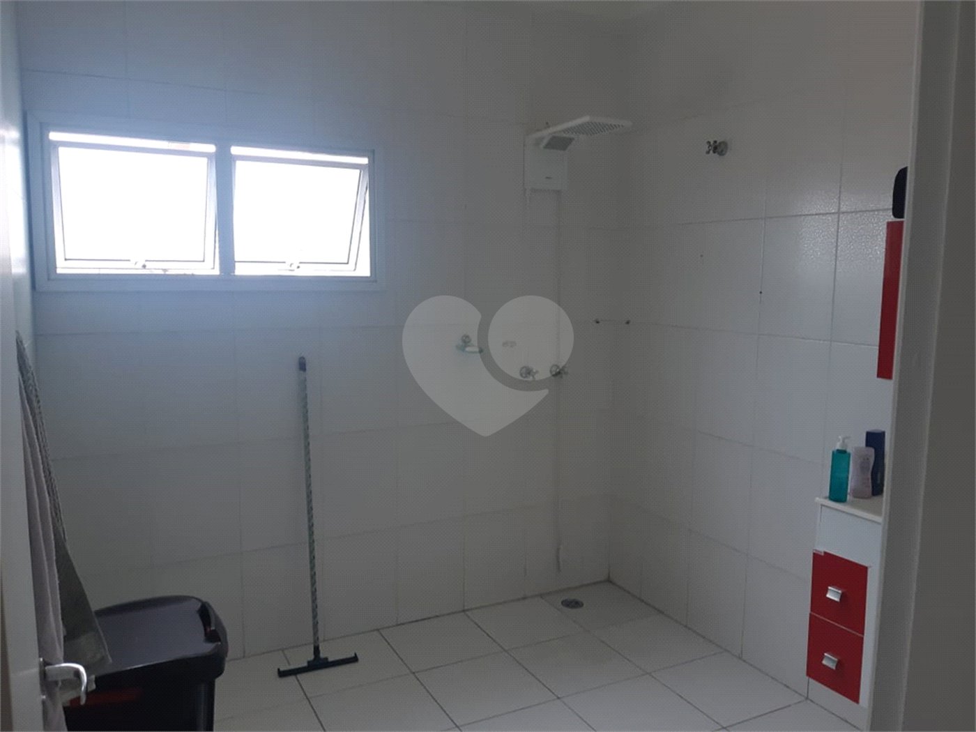 Sobrado à venda com 2 quartos, sendo 1 suíte,  em Vila Amorim, Suzano, SP