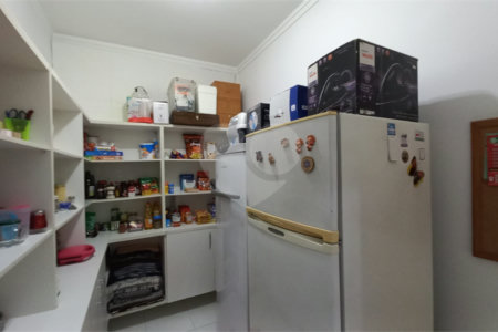 Sobrado à venda com 3 quartos, sendo 1 suíte, em Vila Gomes, São Paulo, SP