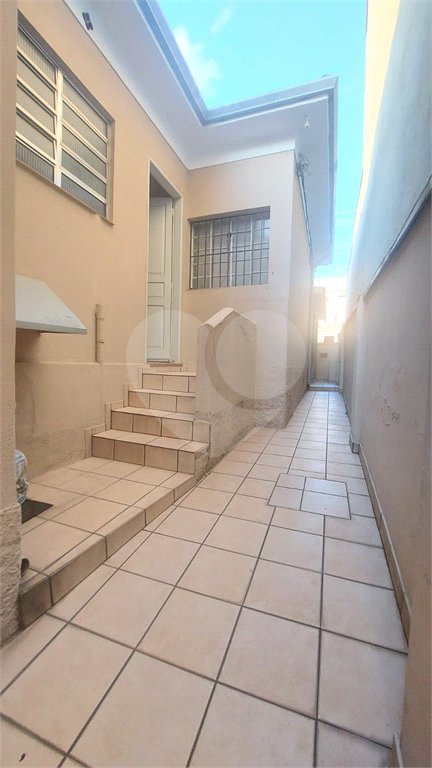 Casa à venda com 3 quartos, sendo 1 suíte, em Lapa, São Paulo, SP
