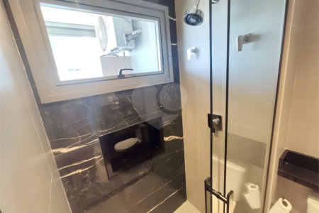 Apartamento à venda ou para alugar com 1 suíte em Pinheiros, São Paulo, SP