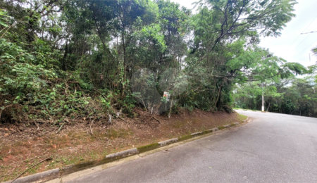 Terreno à venda em Serra da Cantareira, Mairiporã, SP