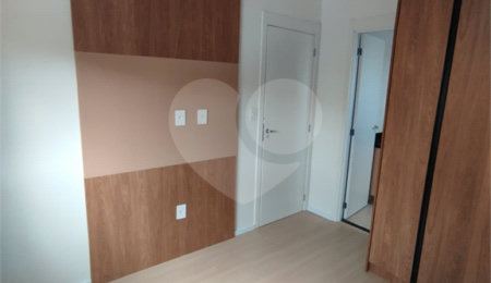 Apartamento à venda com 2 quartos, sendo 1 suíte,  em Vila Andrade, São Paulo, SP