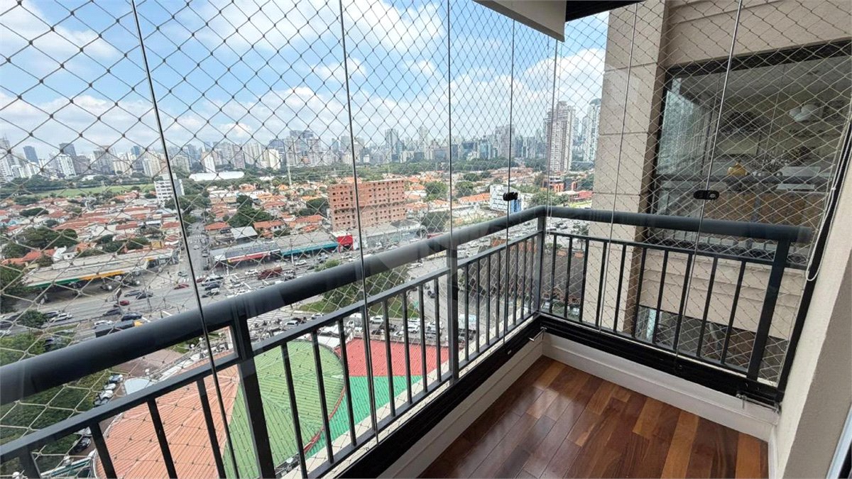 Apartamento à venda com 3 suítes em Vila Olímpia, São Paulo, SP