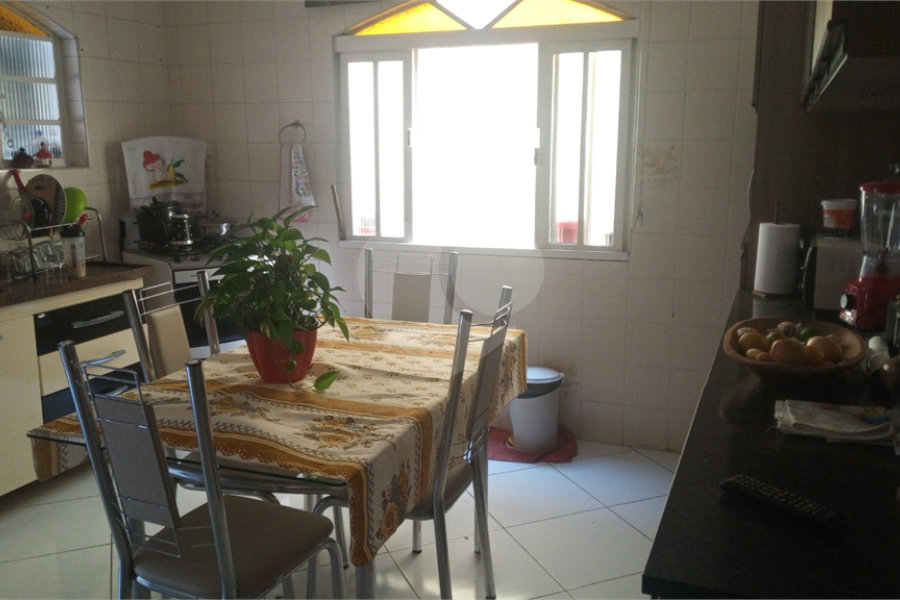 Casa à venda com 5 quartos, sendo 1 suíte, no Centro, Mairiporã, SP