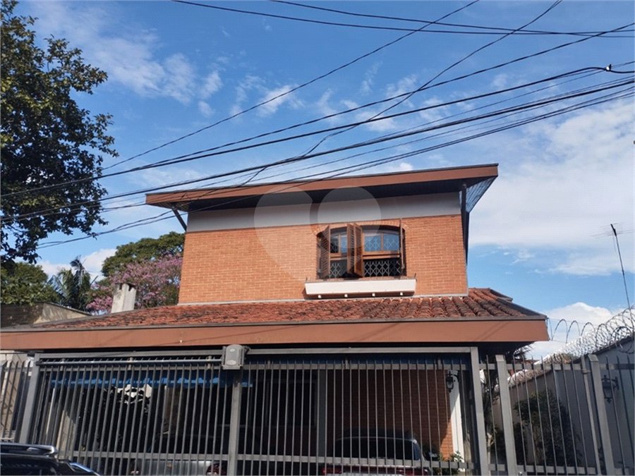 Sobrado à venda com 4 quartos, sendo 1 suíte, em Tremembé, São Paulo, SP