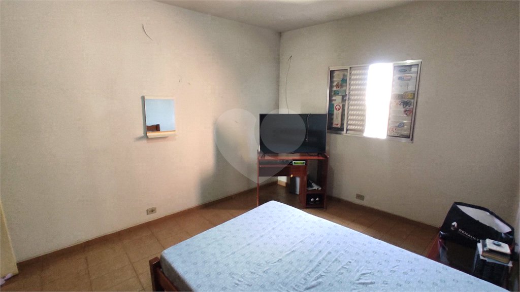Sobrado à venda com 3 quartos, sendo 1 suíte, em Tremembé, São Paulo, SP