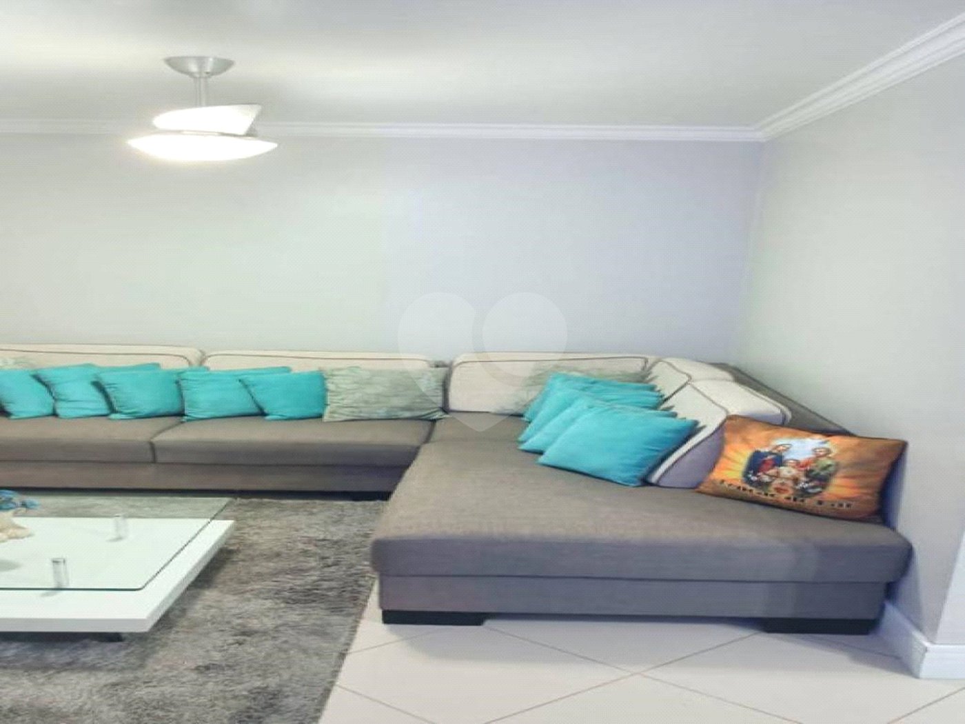 Apartamento à venda com 2 quartos, sendo 1 suíte,  em Jardim Itacolomi, São Paulo, SP