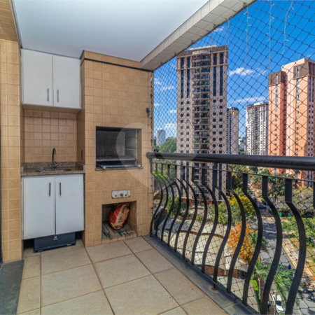 Apartamento à venda com 3 suítes em Alto da Boa Vista, São Paulo, SP
