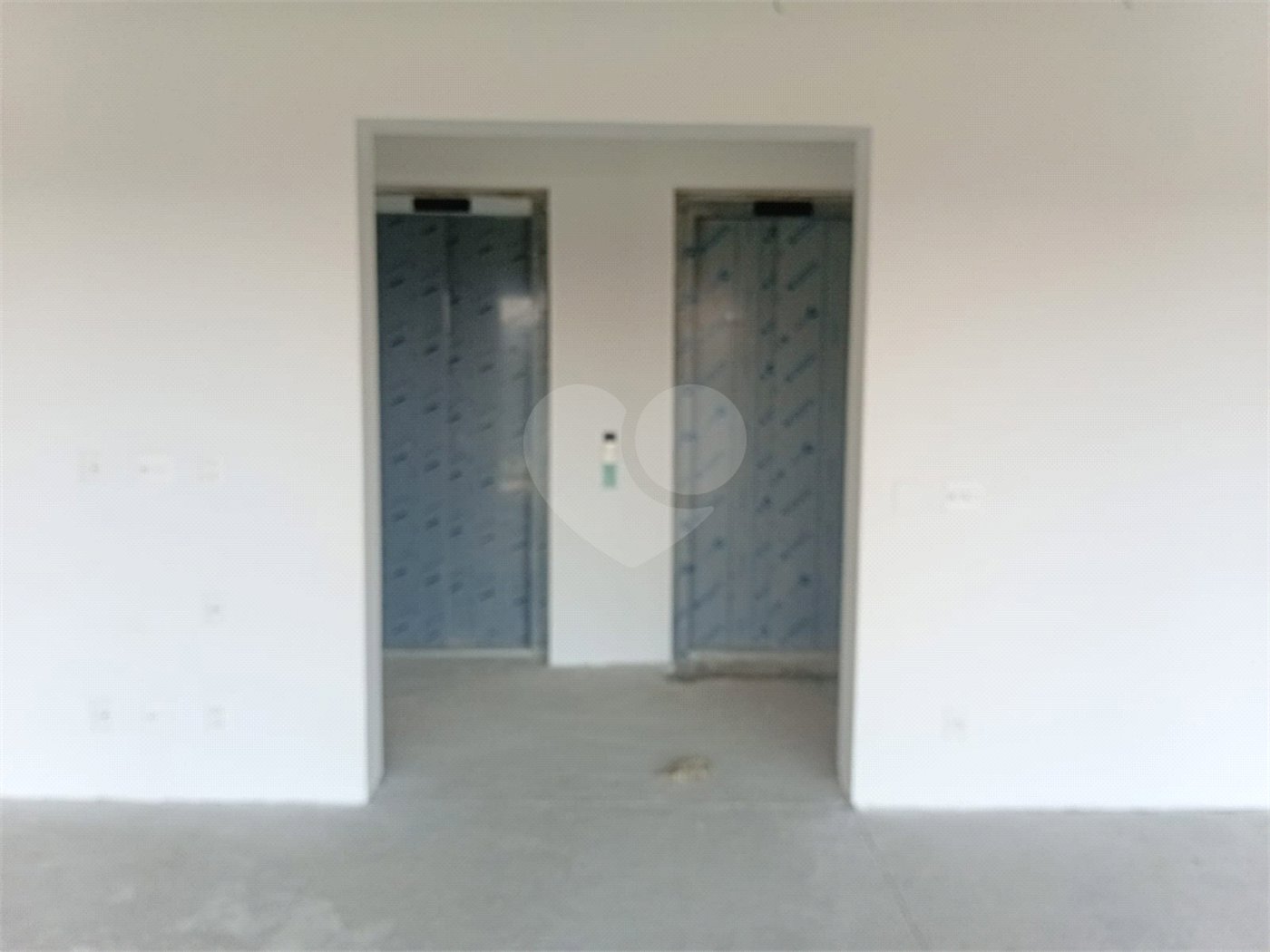 Apartamento à venda com 4 suítes em Ibirapuera, São Paulo, SP