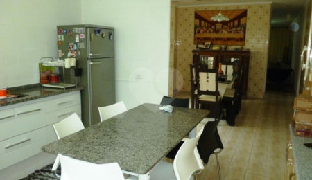 Sobrado à venda com 3 quartos, sendo 1 suíte, em Parque Edu Chaves, São Paulo, SP