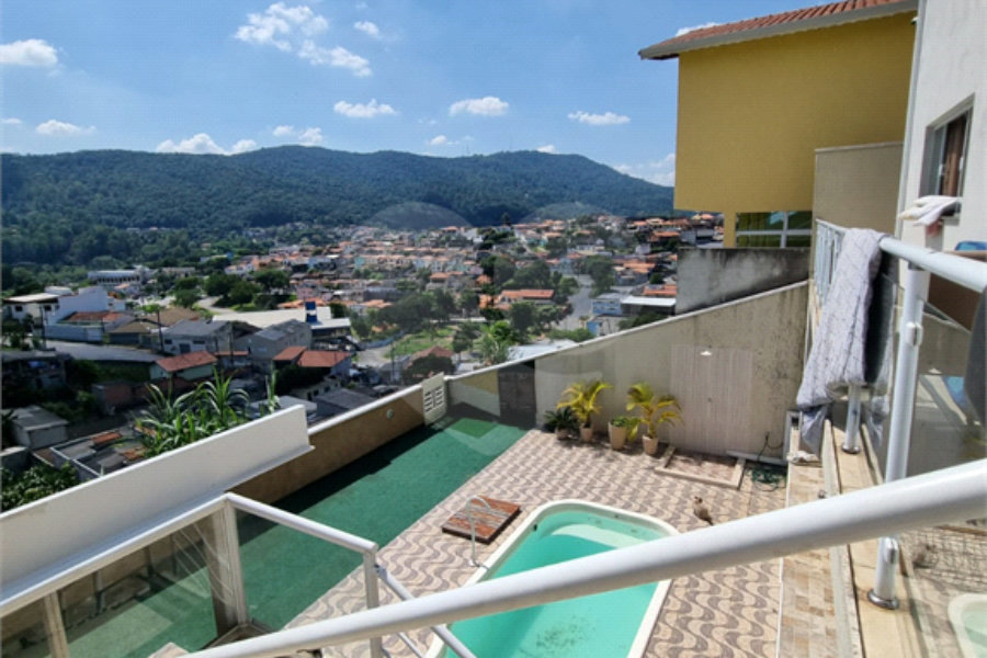 Casa à venda com 3 quartos, sendo 1 suíte, em Serra da Cantareira, Mairiporã, SP
