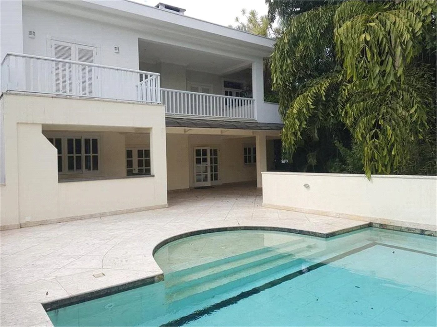 Casa à venda com 4 suítes no condomínio Vilaretto, São Paulo - SP
