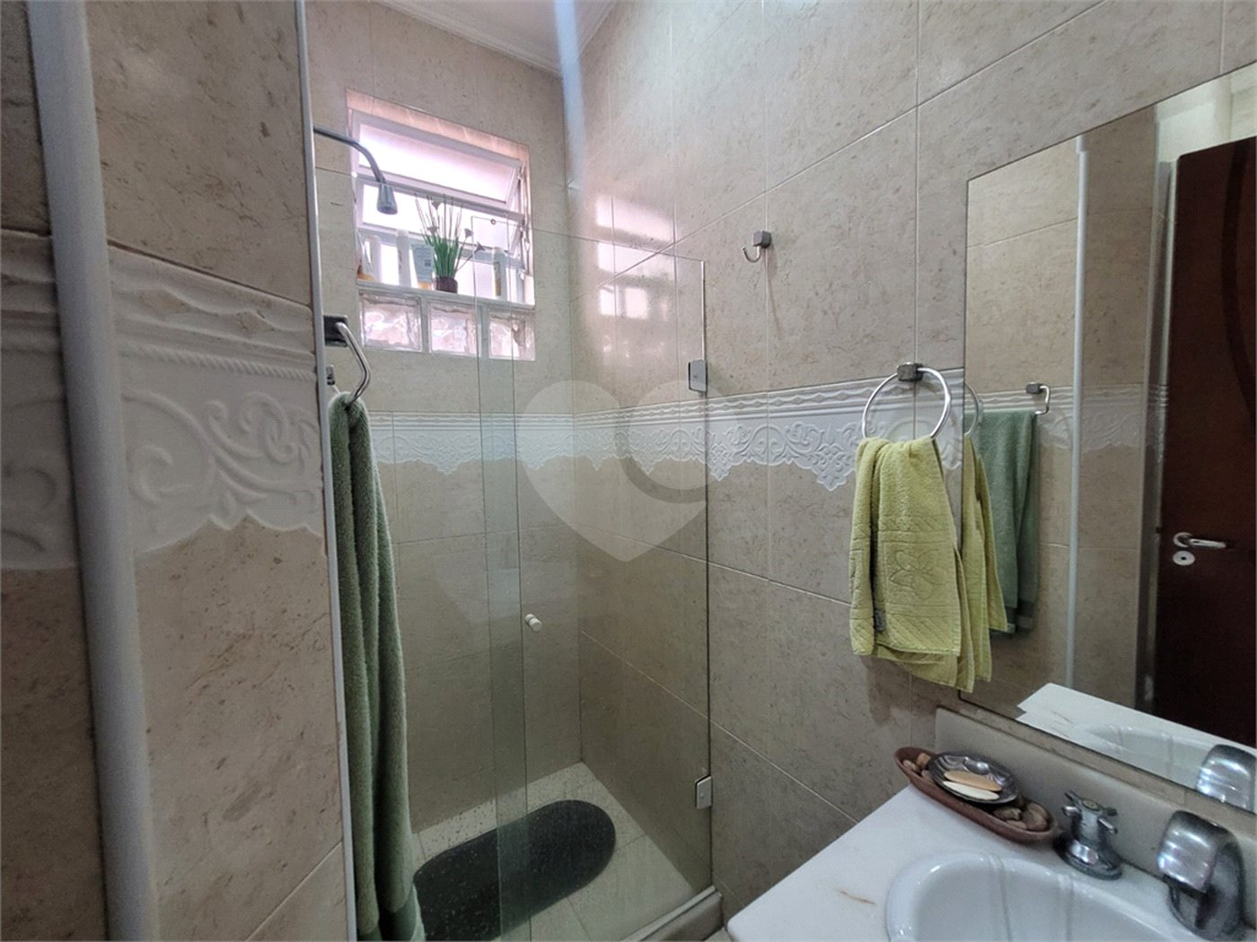 Casa de Vila à venda com 4 quartos, sendo 1 suíte,  em Tijuca, Rio de Janeiro, RJ