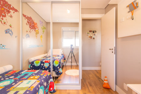 Apartamento à venda com 2 quartos, sendo 1 suíte, em Santo Amaro, São Paulo, SP