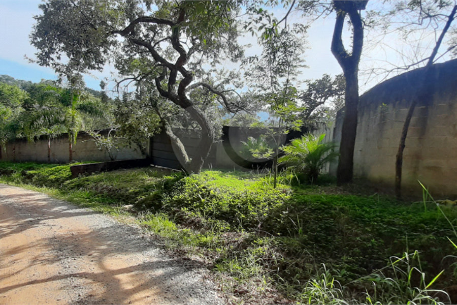 Terreno à venda em São Vicente, Mairiporã, SP