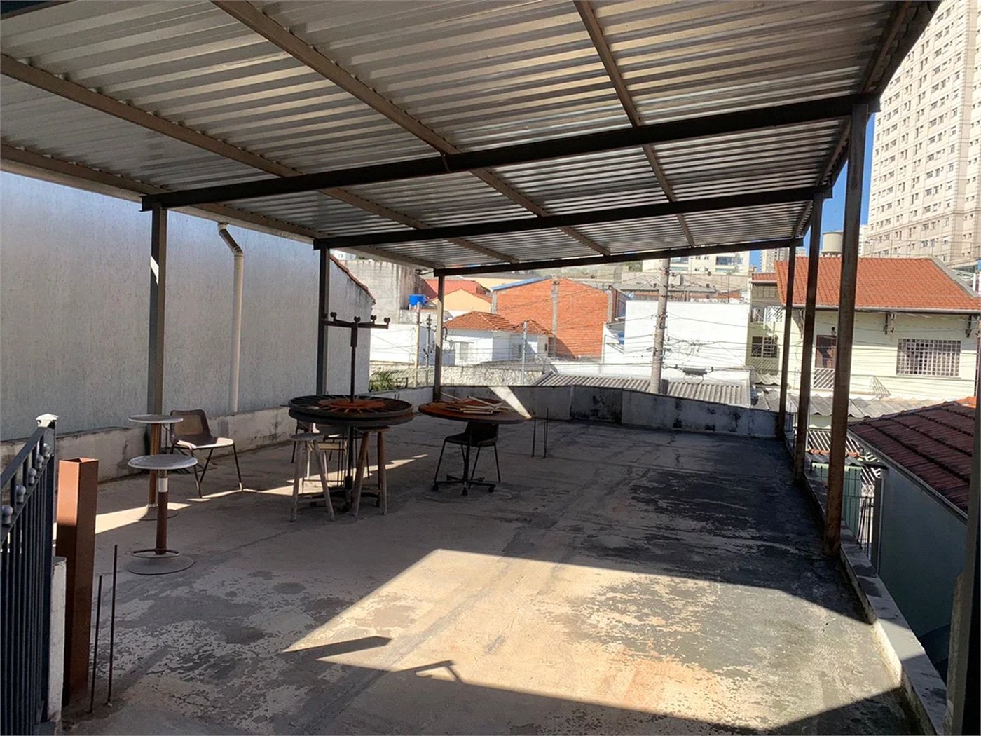 Casa à venda com 3 quartos, sendo 1 suíte, em Vila Romana, São Paulo, SP