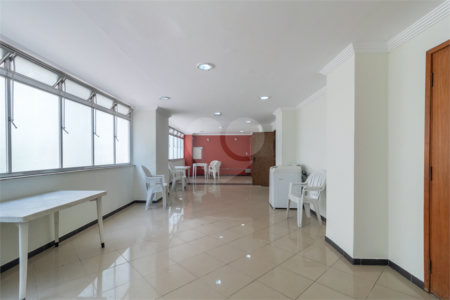 Apartamento à venda com 2 quartos em Pinheiros, São Paulo, SP