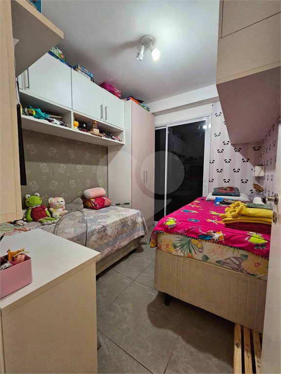 Apartamento à venda com 2 quartos em Vila Anastácio, São Paulo, SP