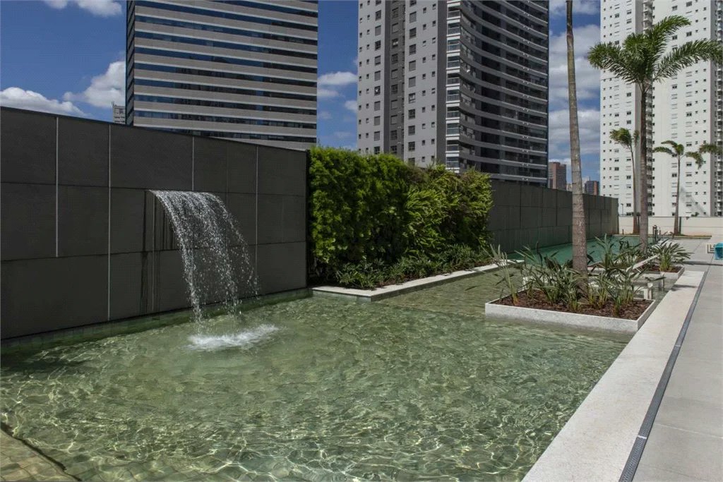 Apartamento à venda com 4 quartos, sendo 2 suítes, em Água Branca, São Paulo, SP