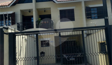 Sobrado à venda com 3 quartos, sendo 1 suíte,  em Tremembé, São Paulo, SP