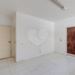 Sobrado à venda com 3 quartos, sendo 1 suíte, em Alto da Boa Vista, São Paulo, SP