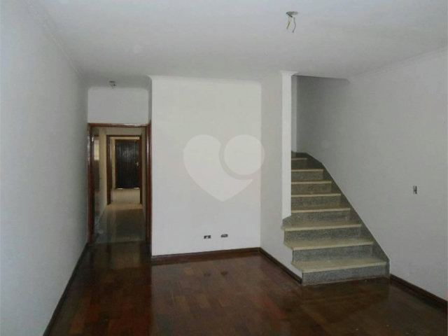 Sobrado à venda com 4 quartos, sendo 1 suíte,  em Imirim, São Paulo, SP