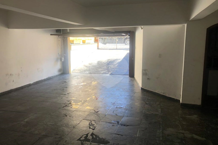 Sobrado à venda com 4 quartos, sendo 1 suíte, em Tremembé, São Paulo, SP