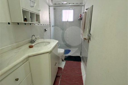 Casa à venda com 3 quartos, sendo 1 suíte, no condomínio Residencial Grape Village, Vinhedo - SP
