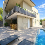 Casa em Condomínio á venda – Riviera de São Lourenço