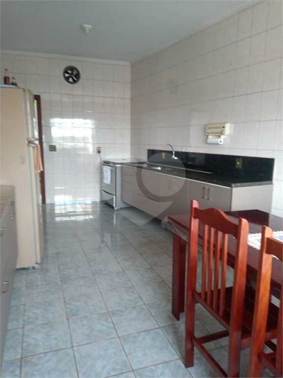 Sobrado à venda com 5 quartos em Jardim Itapuã, Sorocaba, SP