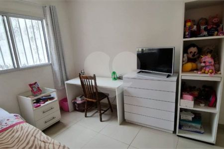 Casa à venda com 2 quartos, sendo 1 suíte, em Vila Romana, São Paulo, SP