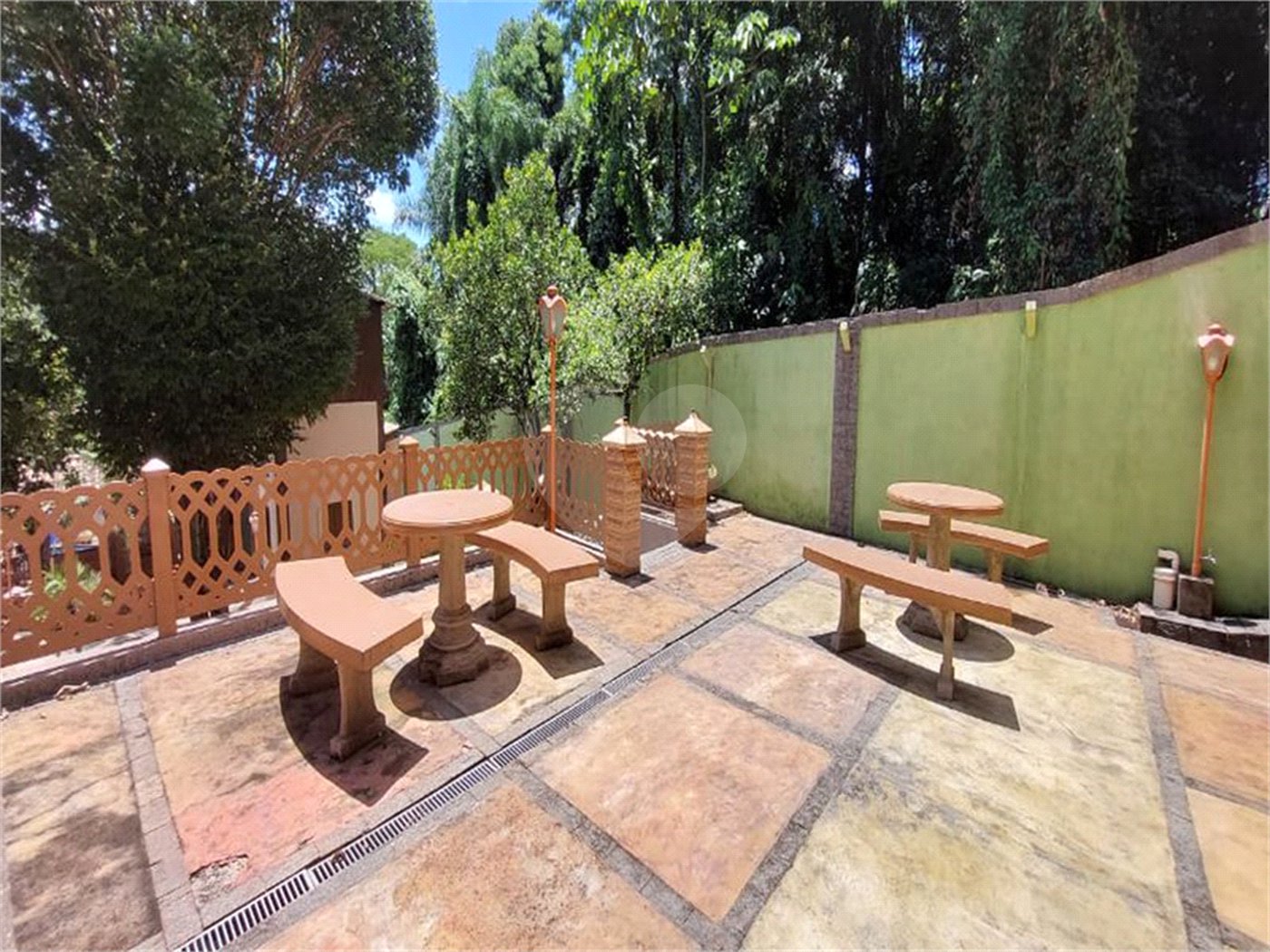 Casa à venda com 4 suítes no condomínio Sausalito, Mairiporã - SP