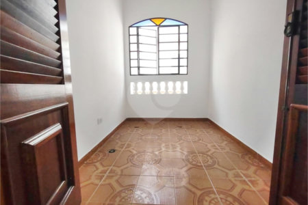 Sobrado à venda ou para alugar com 5 quartos, sendo 3 suítes, em Jardim Franca, São Paulo, SP