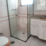 Casa à venda com 4 quartos, sendo 2 suítes,  no condomínio Lake Louise, São Paulo - SP