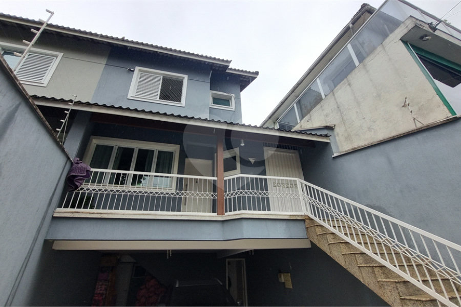 Sobrado à venda com 3 quartos, sendo 1 suíte,  em Santana, São Paulo, SP