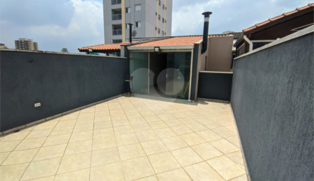 Cobertura à venda com 2 quartos, sendo 1 suíte,  em Vila Scarpelli, Santo André, SP